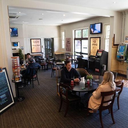 Horse And Jockey Hotel Homebush Sydney Exterior photo